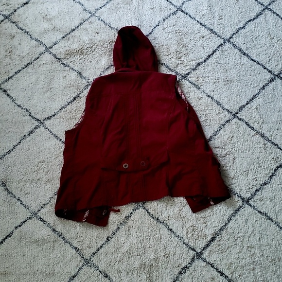 Maurice's vest - Picture 2 of 3